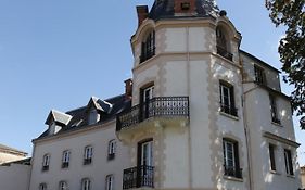 Chateau Les 4 Saisons